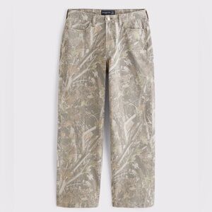 Abercrombie Camouflage Straight-Leg Jeans!